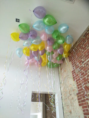 Loose Helium Filled Latex Balloon with Ribbon